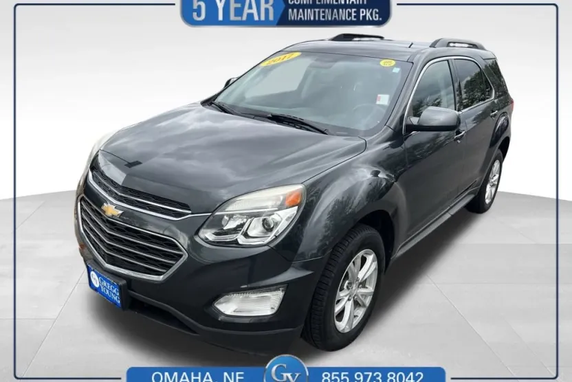2017 Chevrolet Equinox LT photo 1