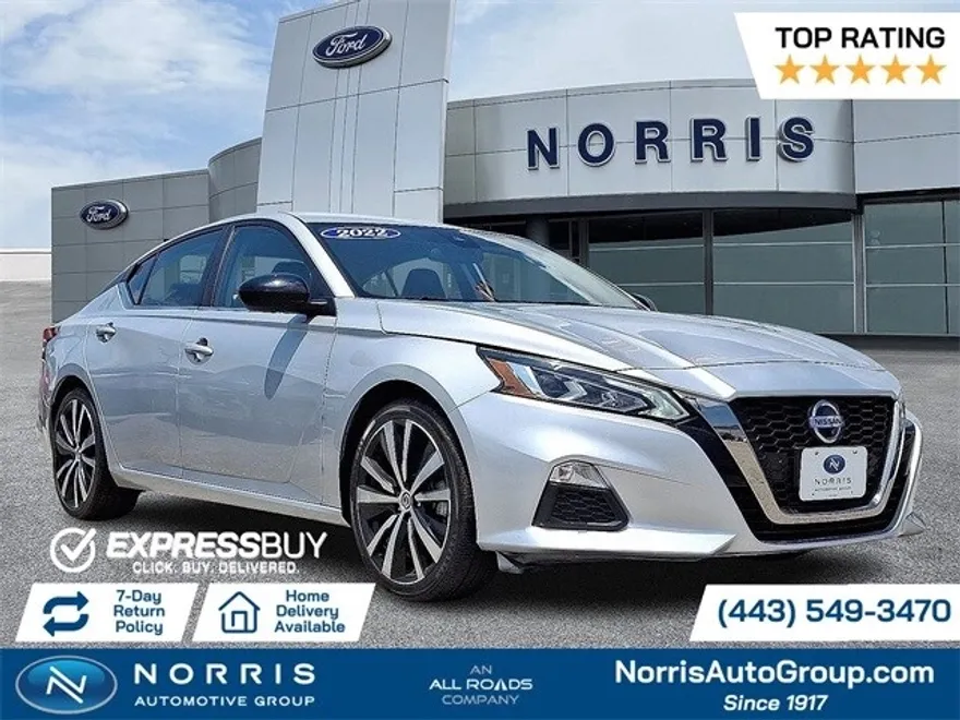 2022 Nissan Altima 2.5 SR photo 1