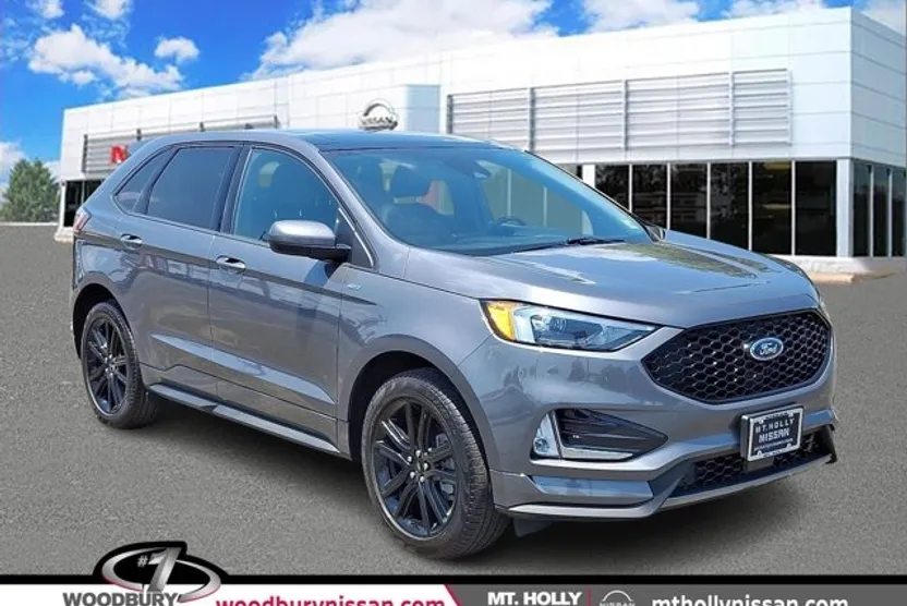 2024 Ford Edge ST-Line photo 1
