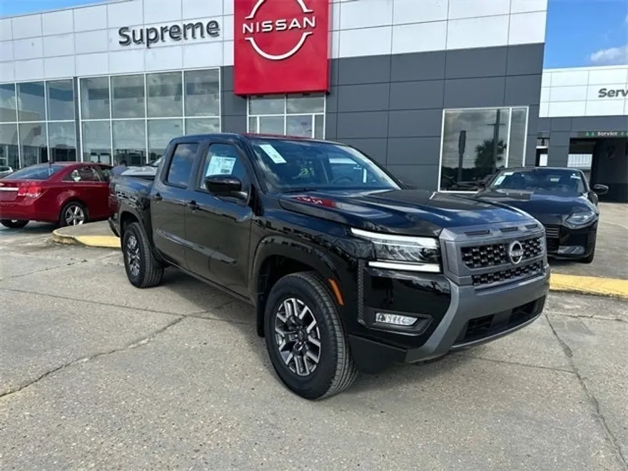 2025 Nissan Frontier SL photo 1
