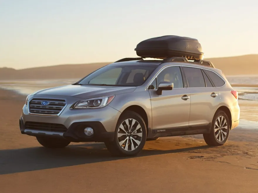2016 Subaru Outback 2.5i Premium photo 1