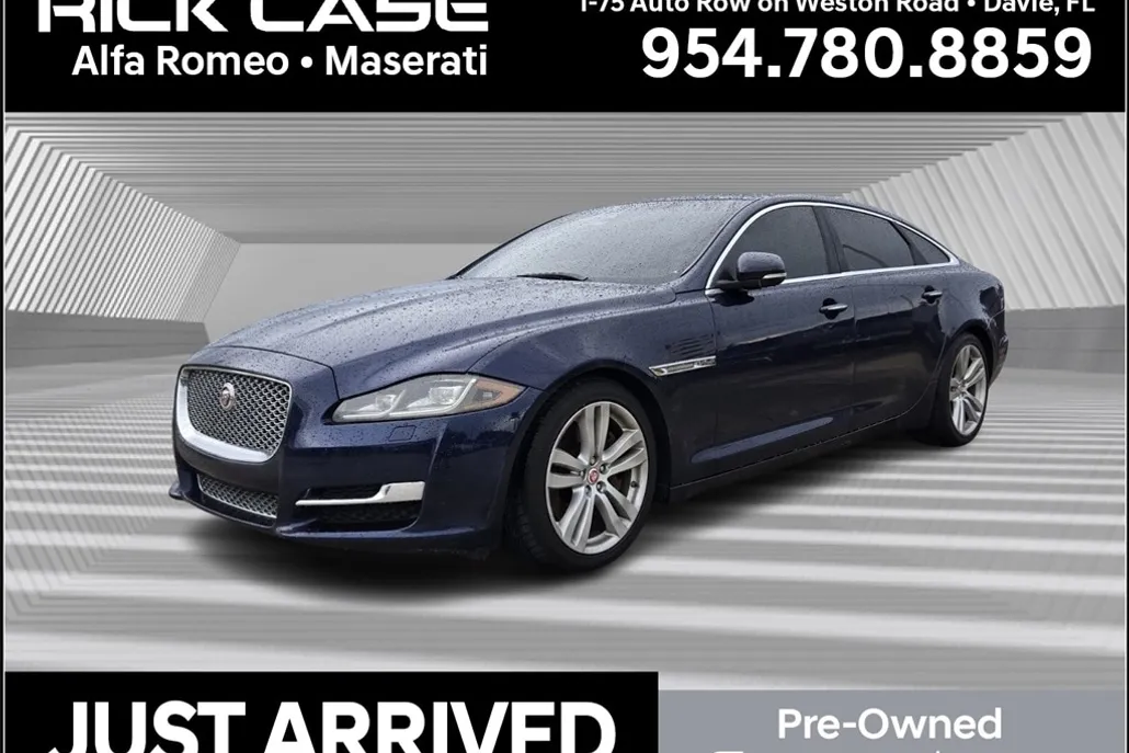 2017 Jaguar XJ XJL Portfolio photo 1