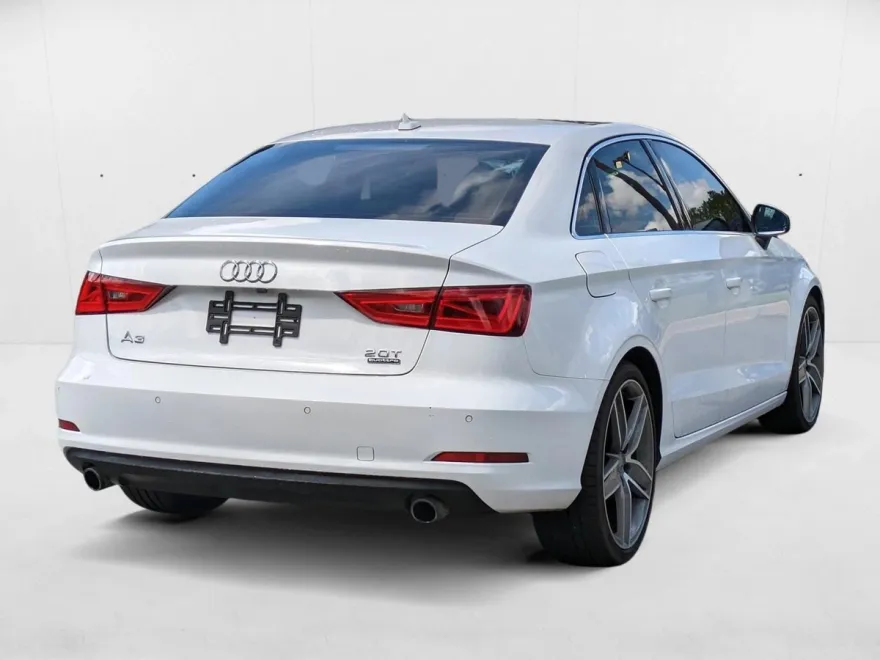 2016 Audi A3 2.0T Premium Plus photo 1