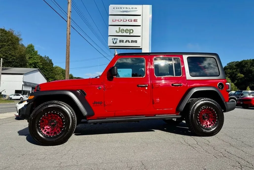 2023 Jeep Wrangler Sport S photo 1
