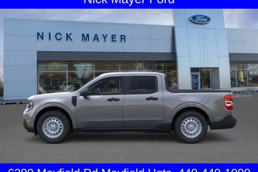 2025 Ford Maverick XL photo 1