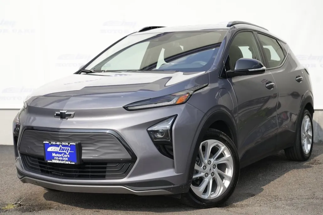 2023 Chevrolet Bolt EUV photo 1