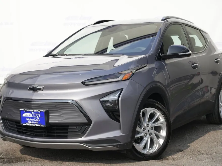 2023 Chevrolet Bolt EUV photo 1