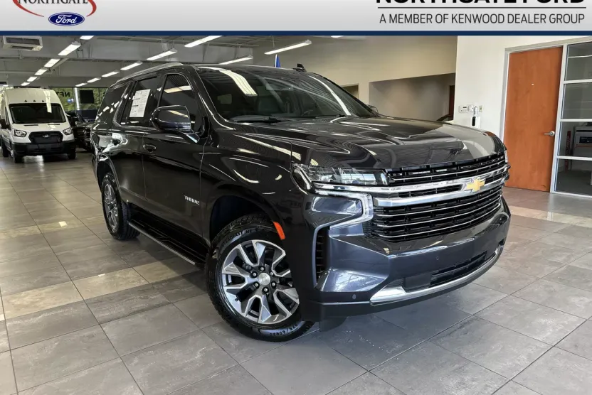 2022 Chevrolet Tahoe LT photo 1