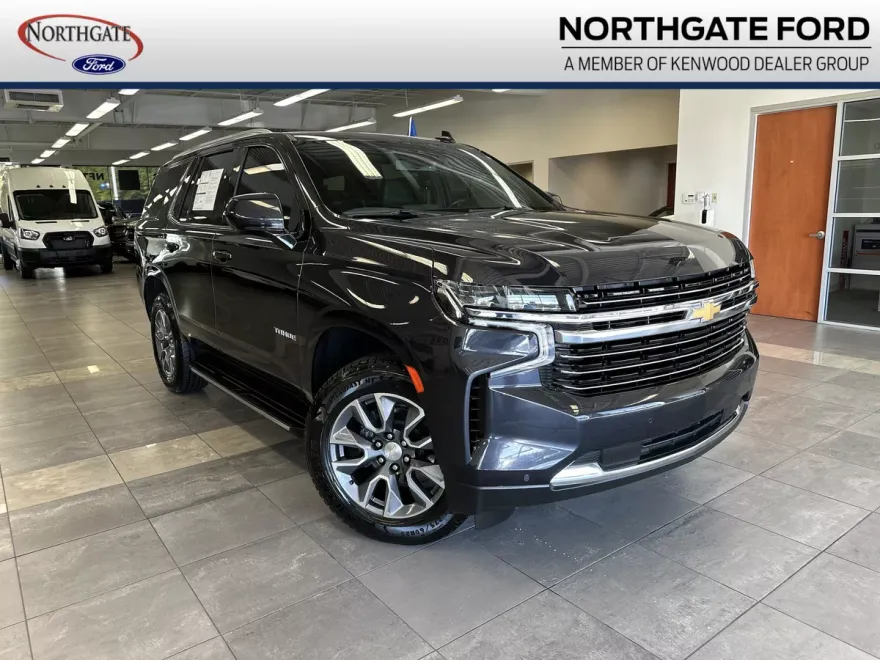 2022 Chevrolet Tahoe LT photo 1