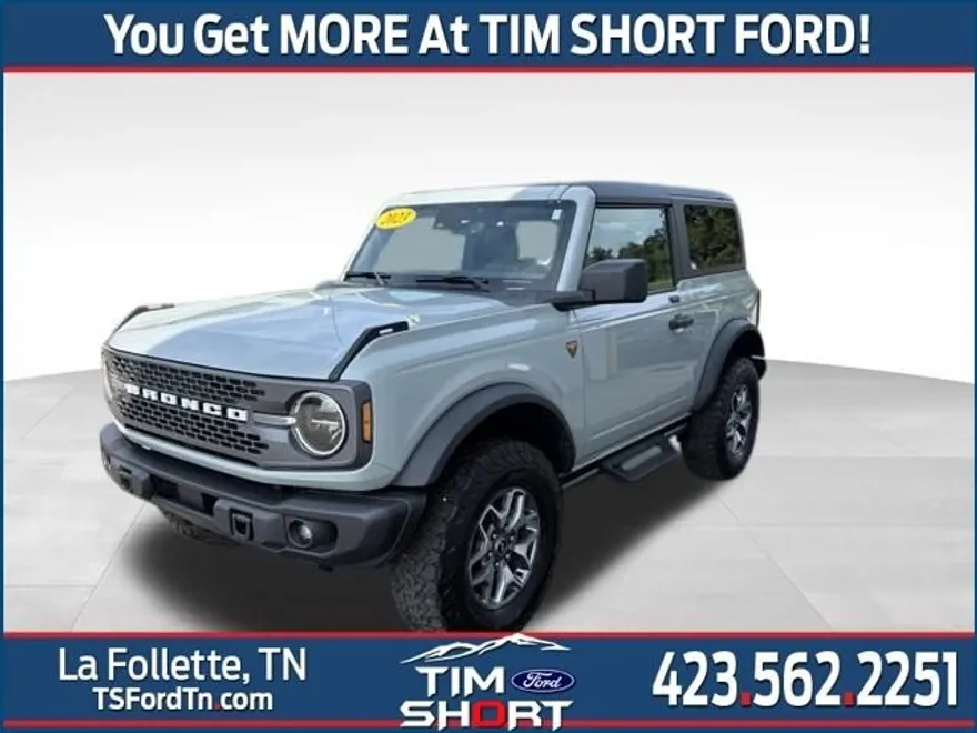 2023 Ford Bronco Badlands photo 1