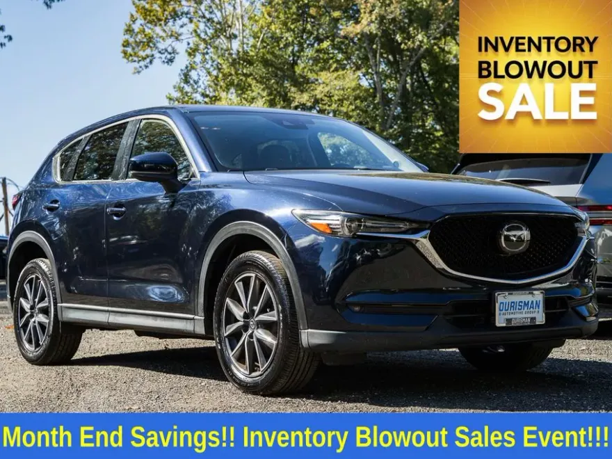 2017 Mazda CX-5 Grand Touring photo 1