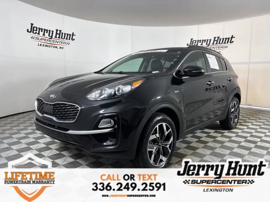2021 Kia Sportage EX photo 1