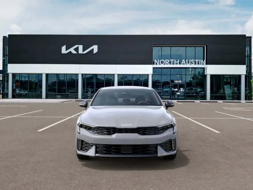 2025 Kia K5 GT-Line photo 2