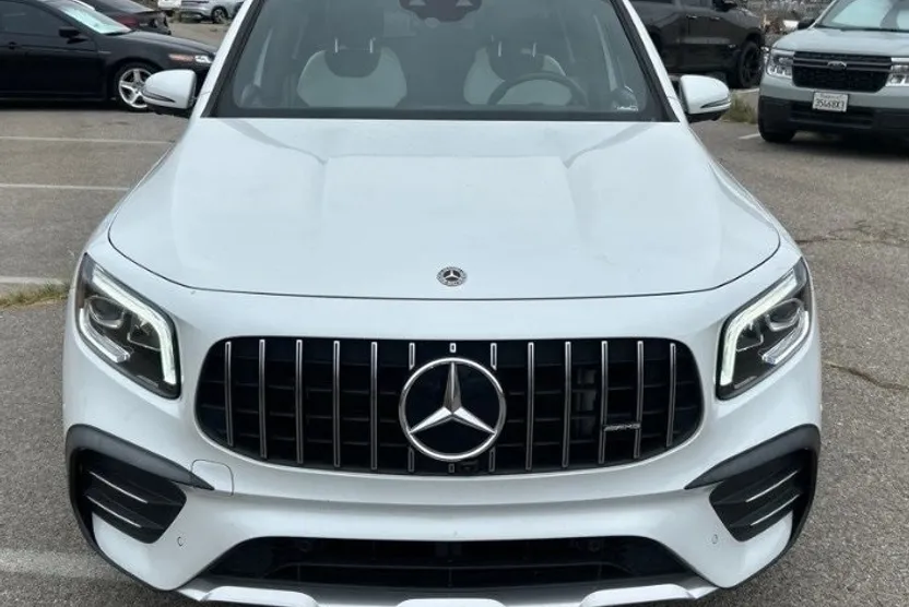 2021 Mercedes Benz GLB AMG 35 photo 1