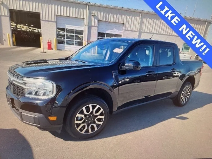 2024 Ford Maverick Lariat photo 1