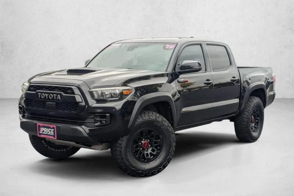 2019 Toyota Tacoma TRD Pro photo 1