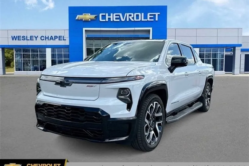 2025 Chevrolet Silverado RST photo 1