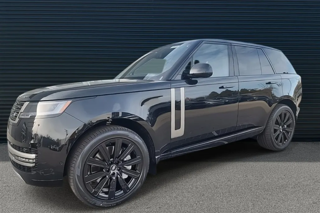 2025 Land Rover Range Rover SE photo 1