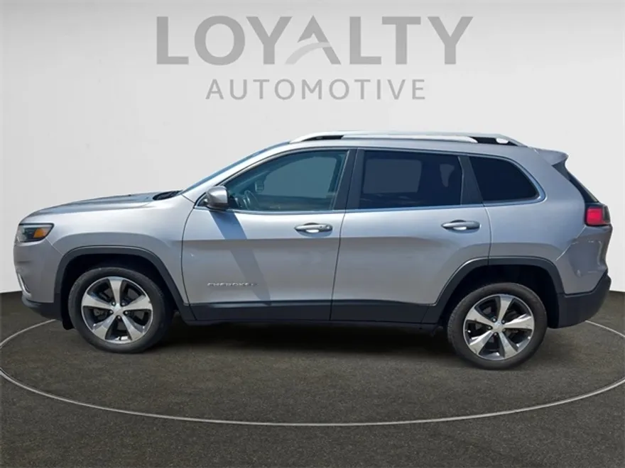 2019 Jeep Cherokee Limited photo 1