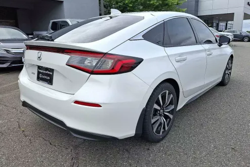 2022 Honda Civic Hatchback EX-L photo 3