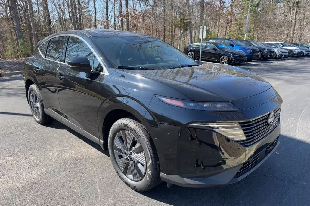 2025 Nissan Murano SL photo 1