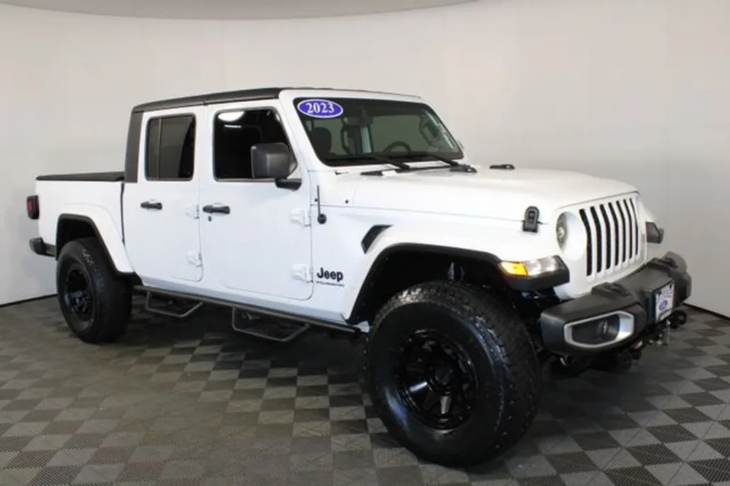 2023 Jeep Gladiator Sport S photo 1