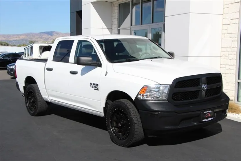 2019 Ram 1500 Classic Tradesman photo 1