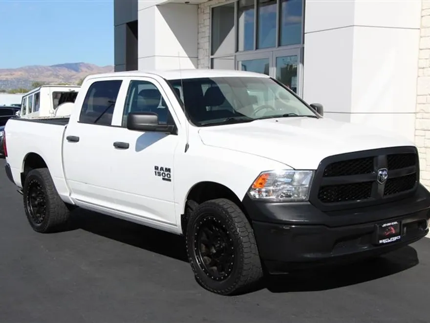 2019 Ram 1500 Classic Tradesman photo 1