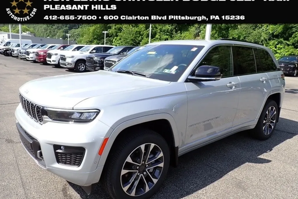 2025 Jeep Grand Cherokee Overland photo 1