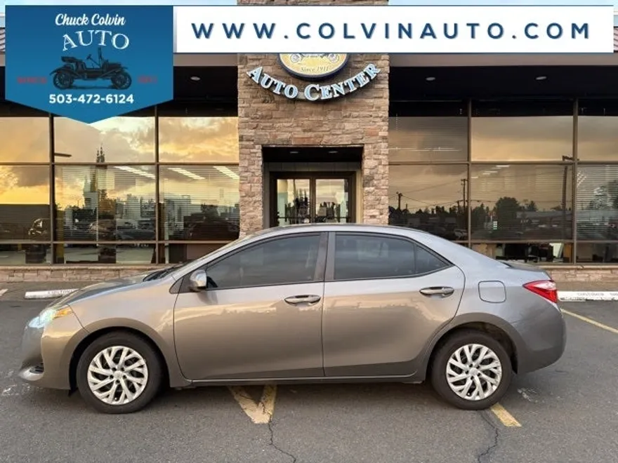 2018 Toyota Corolla XLE XSE photo 1