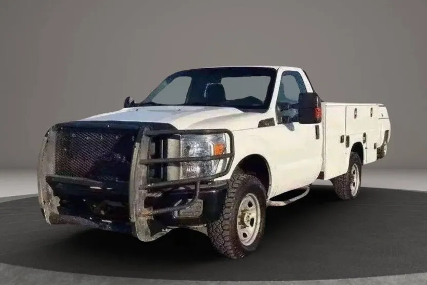 2015 Ford F-350 XL photo 1