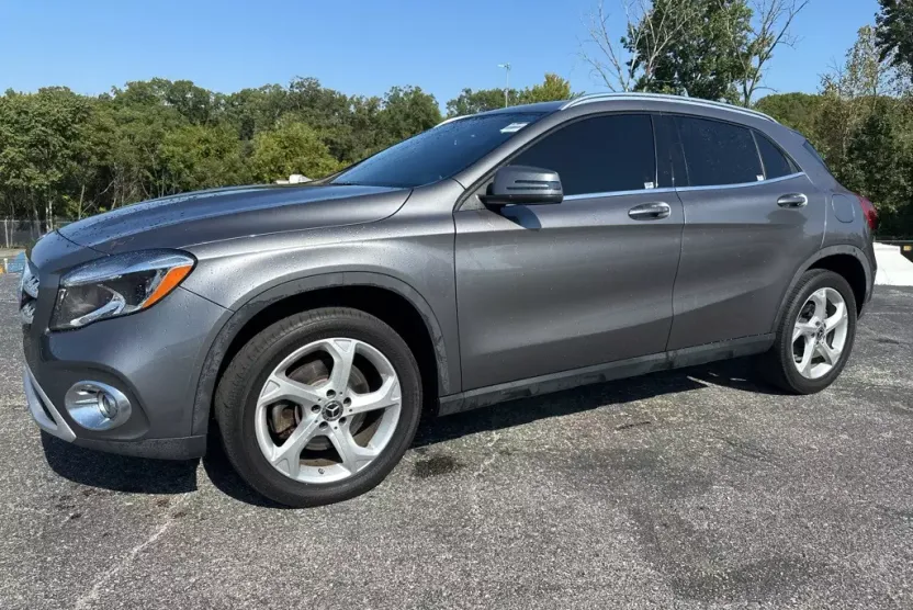 2018 Mercedes Benz GLA 250 4MATIC photo 1