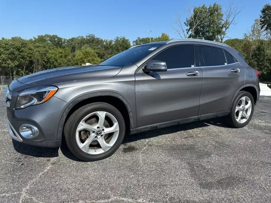 2018 Mercedes Benz GLA 250 4MATIC photo 1