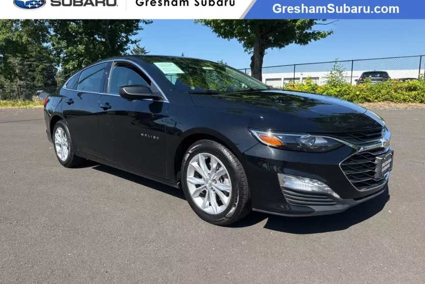 2023 Chevrolet Malibu 1LT photo 1