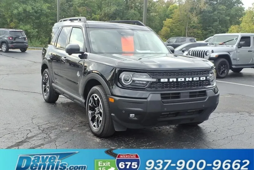 2025 Ford Bronco Sport Outer Banks photo 1