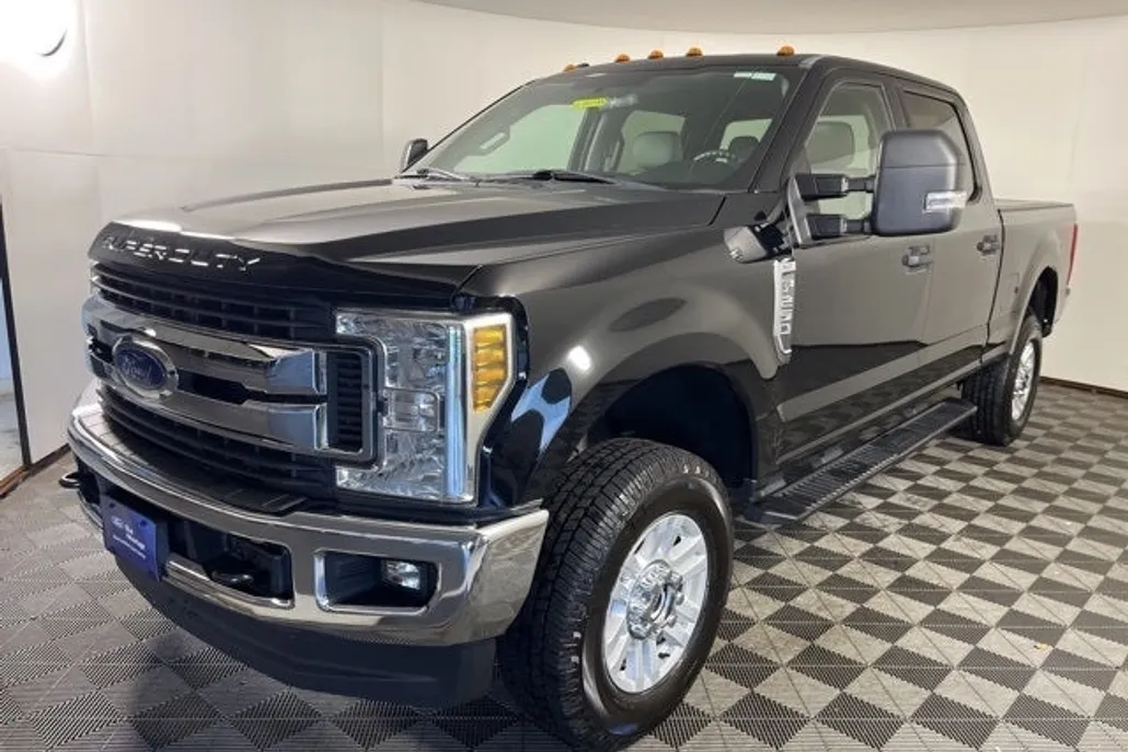 2018 Ford F-250 photo 1