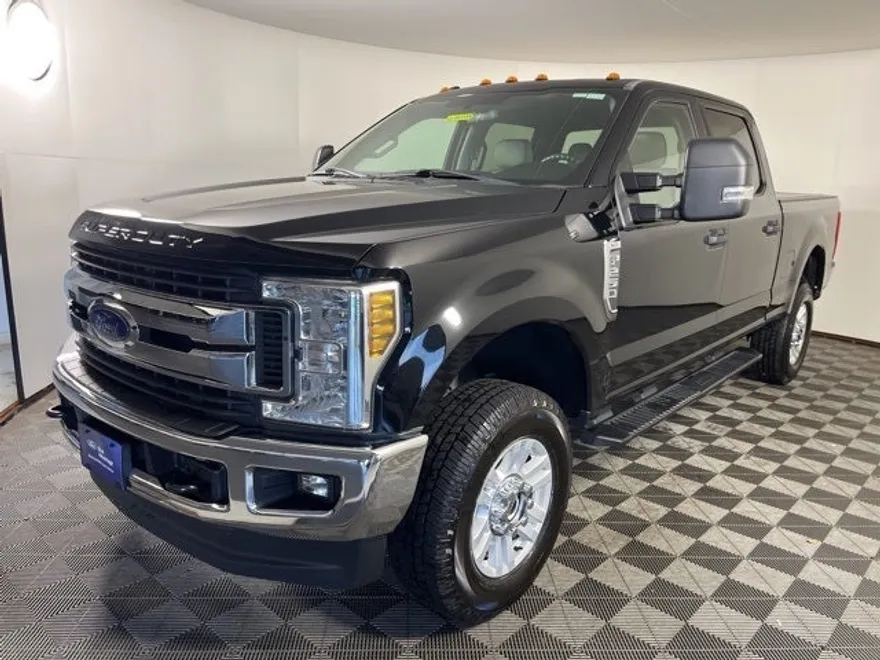 2018 Ford F-250 photo 1