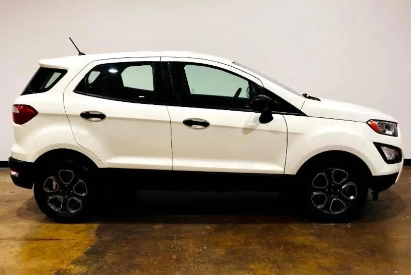 2019 Ford EcoSport S photo 1