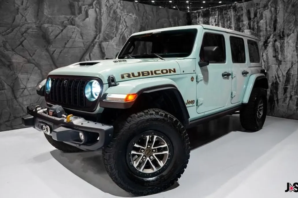 2024 Jeep Wrangler Rubicon 392 photo 1