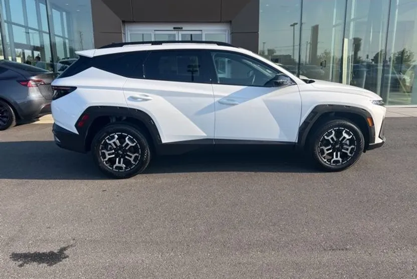 2025 Hyundai Tucson XRT photo 1