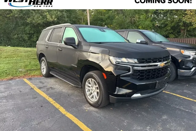 2023 Chevrolet Tahoe LS photo 1