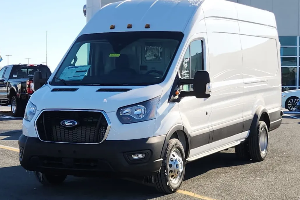2024 Ford Transit photo 1
