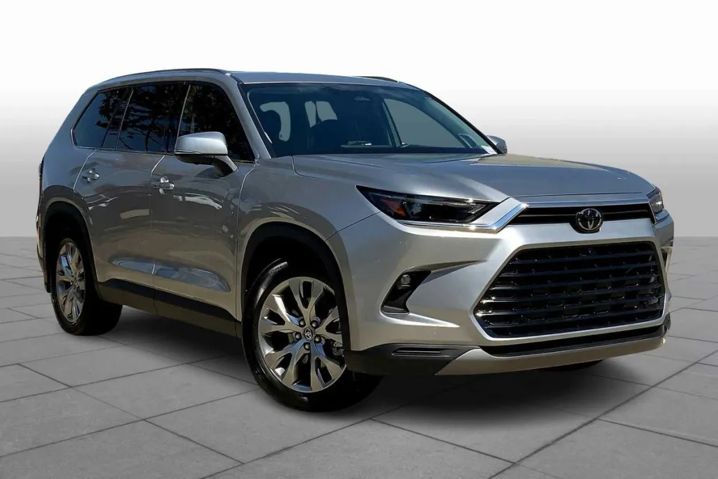 2024 Toyota Grand Highlander Limited photo 1