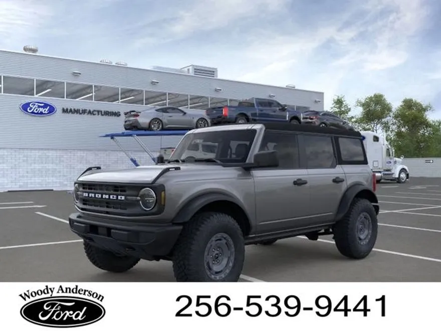 2025 Ford Bronco Base photo 1
