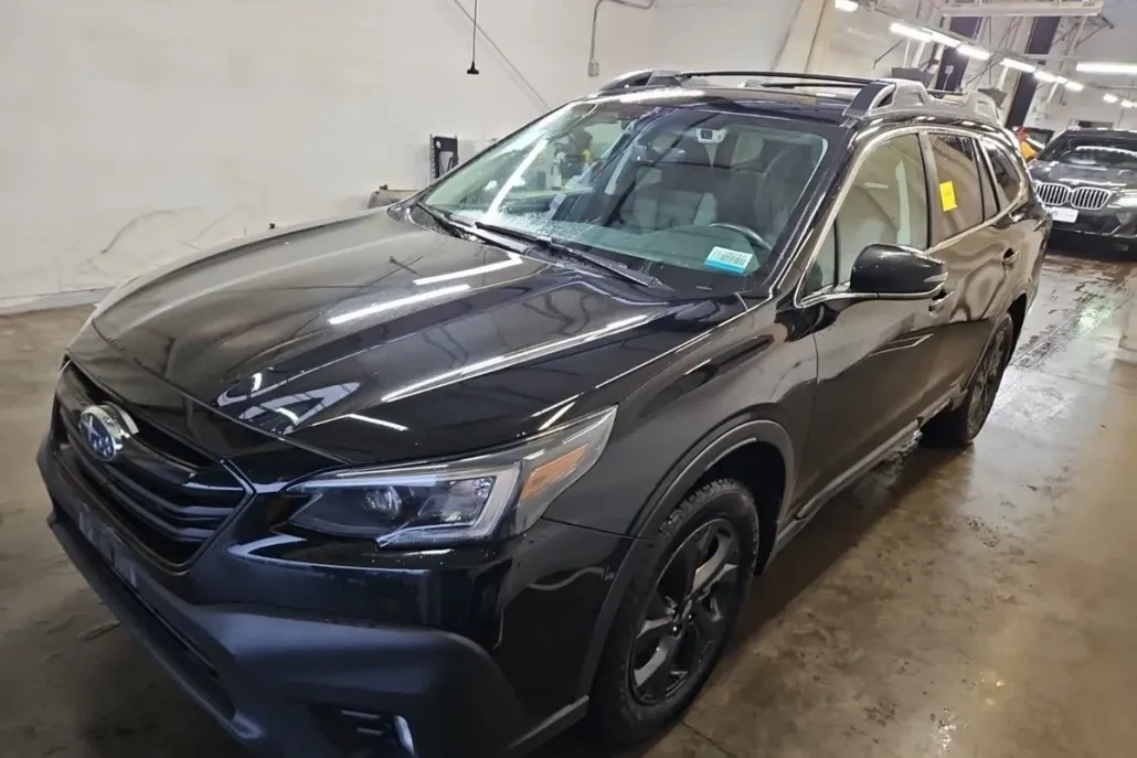 2022 Subaru Outback Onyx Edition XT photo 1