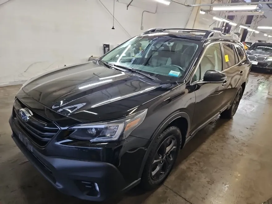 2022 Subaru Outback Onyx Edition XT photo 1