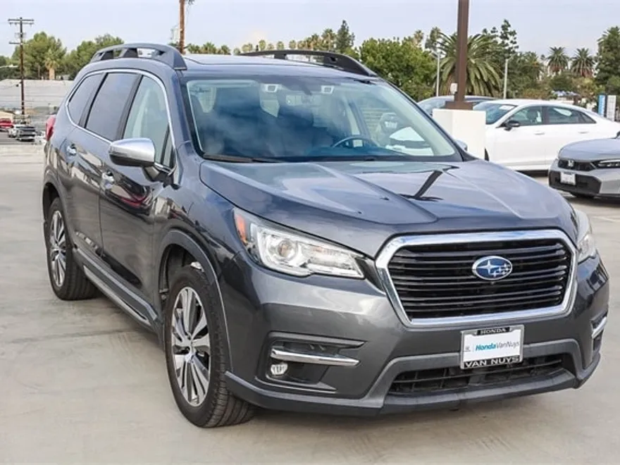 2021 Subaru Ascent Touring photo 1