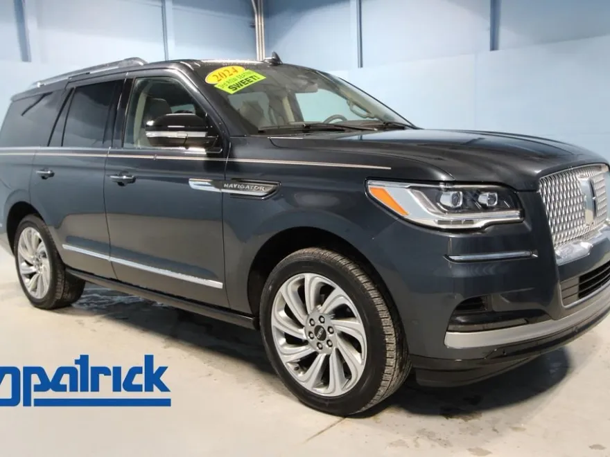 2024 Lincoln Navigator Reserve photo 1