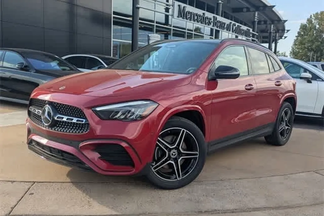 2026 Mercedes Benz GLA 250 photo 1