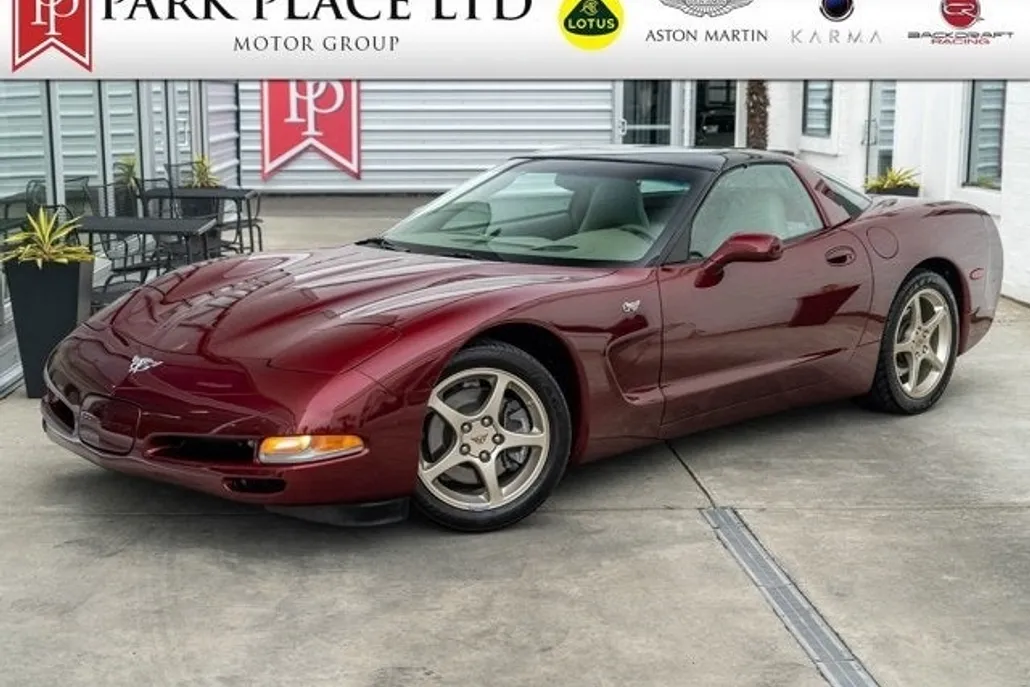 2003 Chevrolet Corvette photo 1